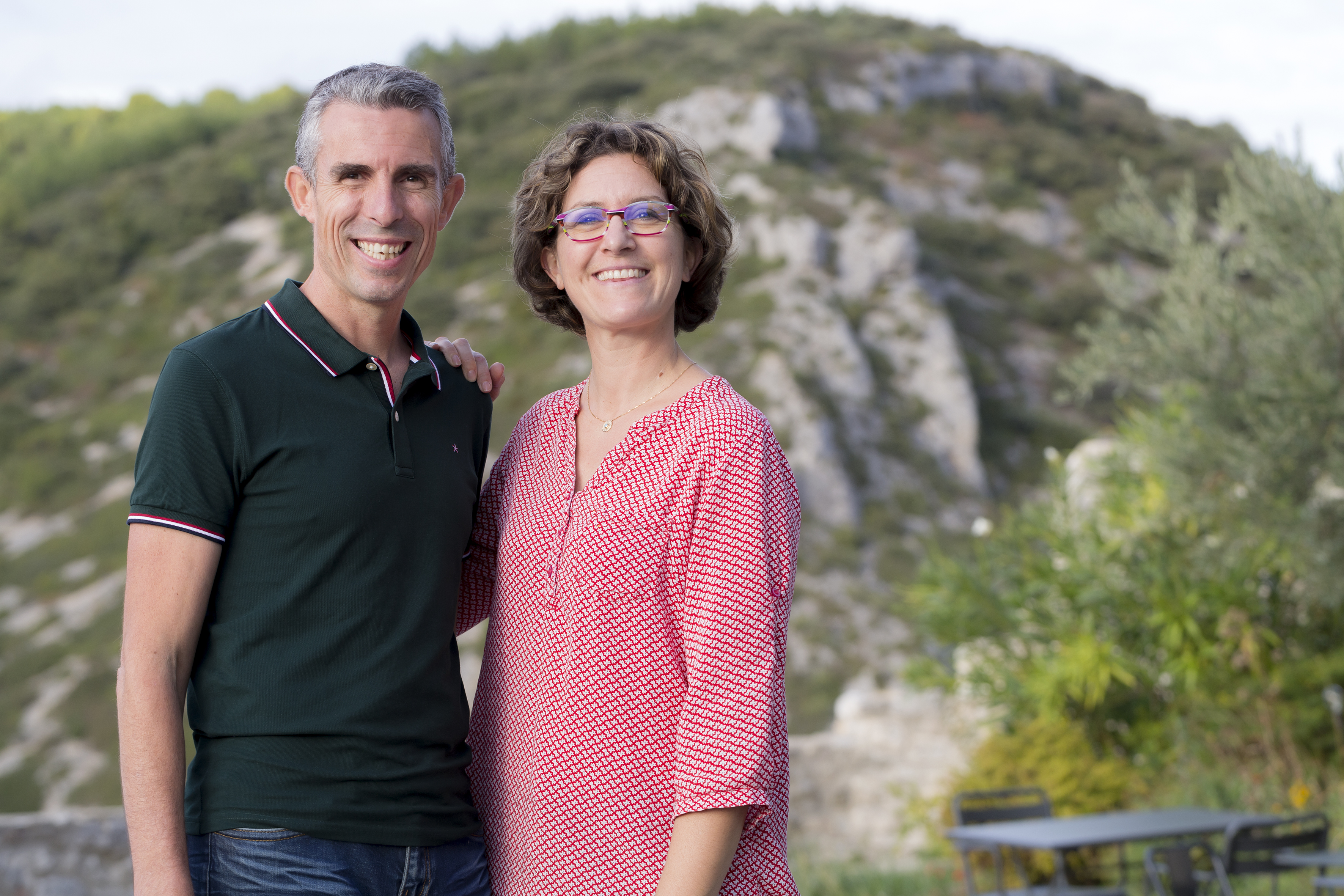 Elsa & Arnaud, vos nouveaux hôtes à Metafort, chambre d'hôtes en luberon